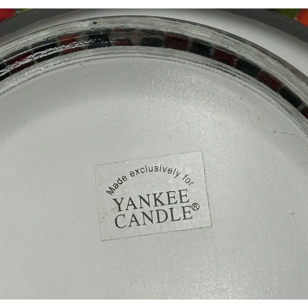 2012 Yankee Candle Mosaic Tile Shade and Plate Set‎ Holiday Colors
